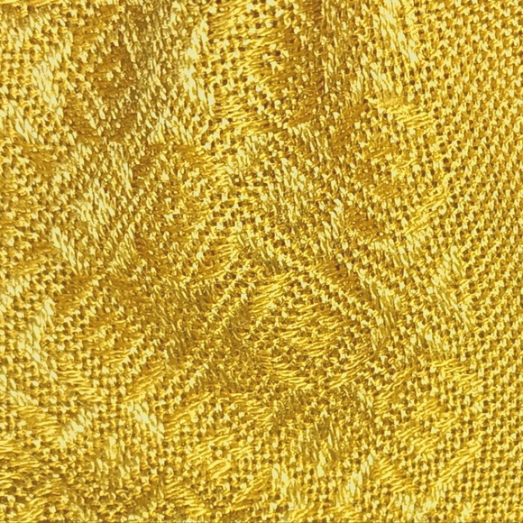 Luxury Table Linen Golden tablecloth 78x60 hand sewn - Picture 5 of 14